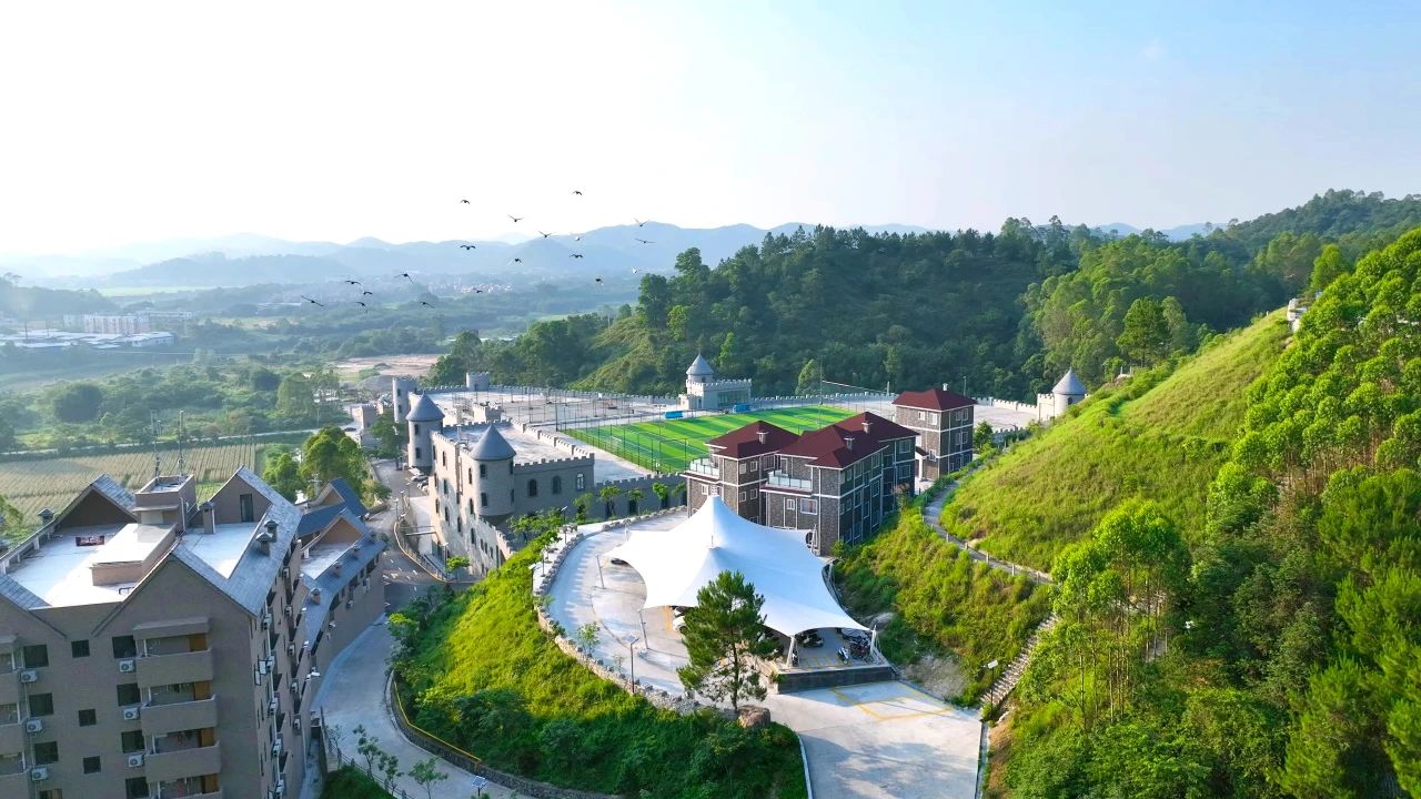 Guangdong Casting Youth Committee and the "Entering the Manufacturing Innovation Benchmark