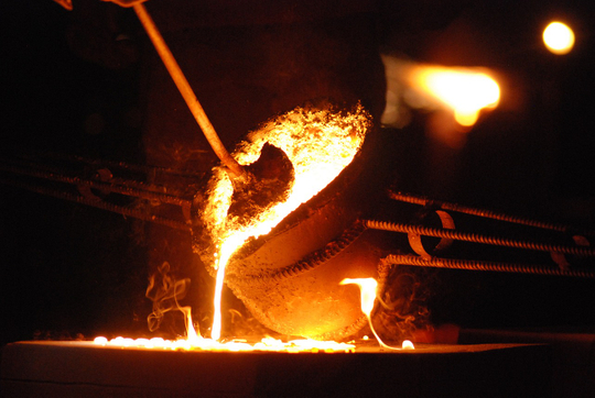 iron-pour-4507122_1280.jpg